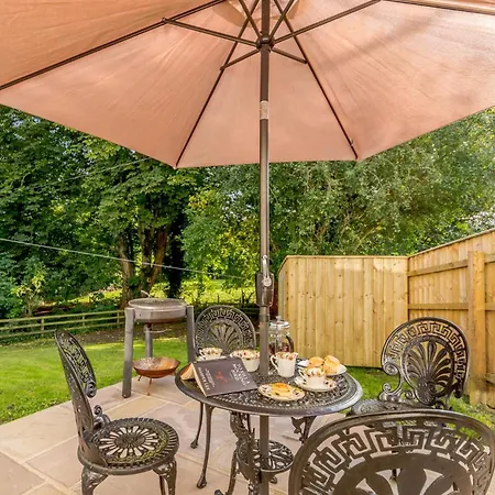 3 Bed In Kiplin 79275